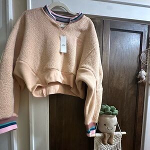 NWT Urban Outfitters Size L- BDG cropped sweatshirt